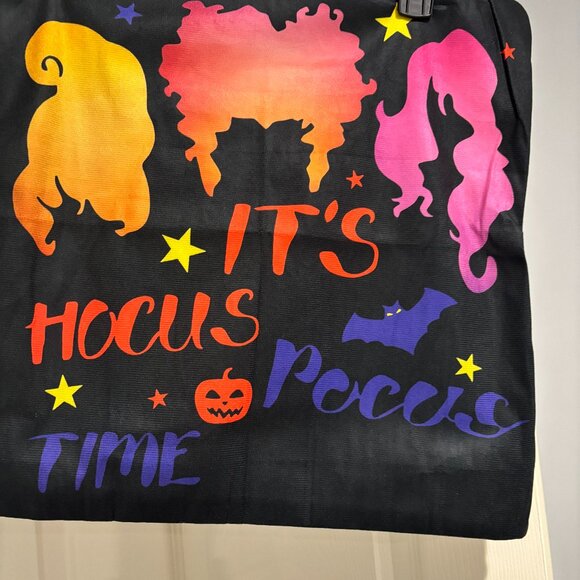 HALLOWEEN PILLOW COVERS 18" X 18" COVER ONLY- SANDERSON SISTERS - Picture 1 of 1